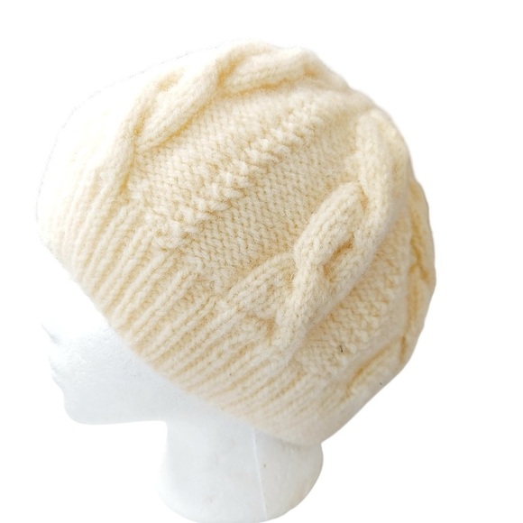 Vintage Sheleen Hand Crochet Wool Hat Made in Ireland Hat Winter White Cap - Picture 4 of 12
